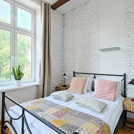 Urban Nest Dietla 69 Lejlighed *