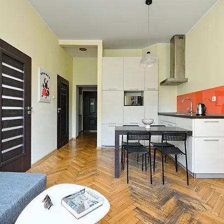 Urban Nest Dietla 69 קרקוב